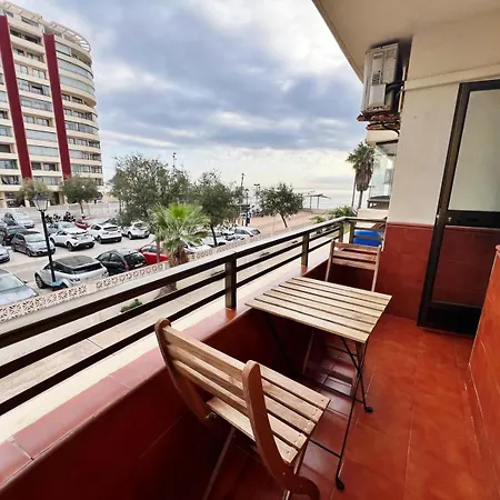 De Playa Con Piscina Apartment